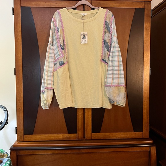 NWTEasel Yellow Panel Top w/Pieced Plaid & Floral Fabric Sleeves w/Pink Rickrack - Picture 6 of 16
